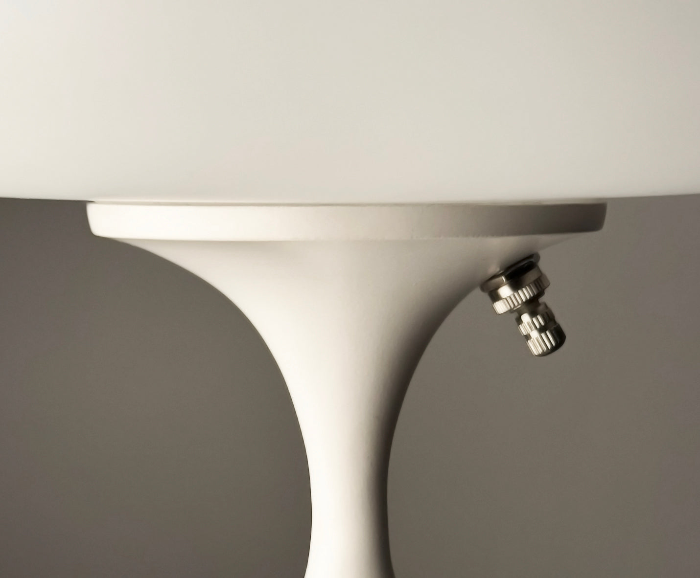 Short Stemlite Table Lamp in Satin White