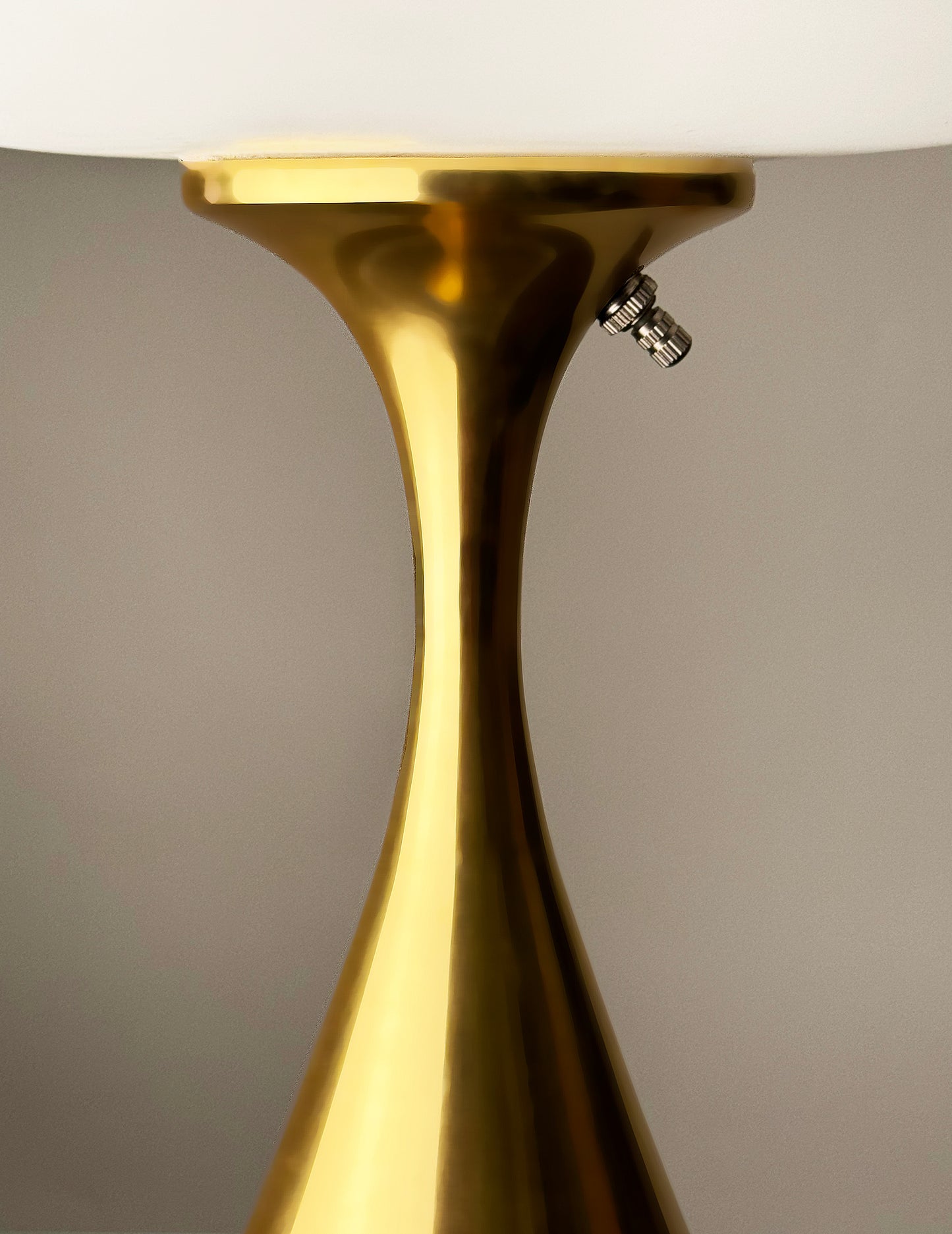 Flared Stemlite Table Lamp in Polished Brass