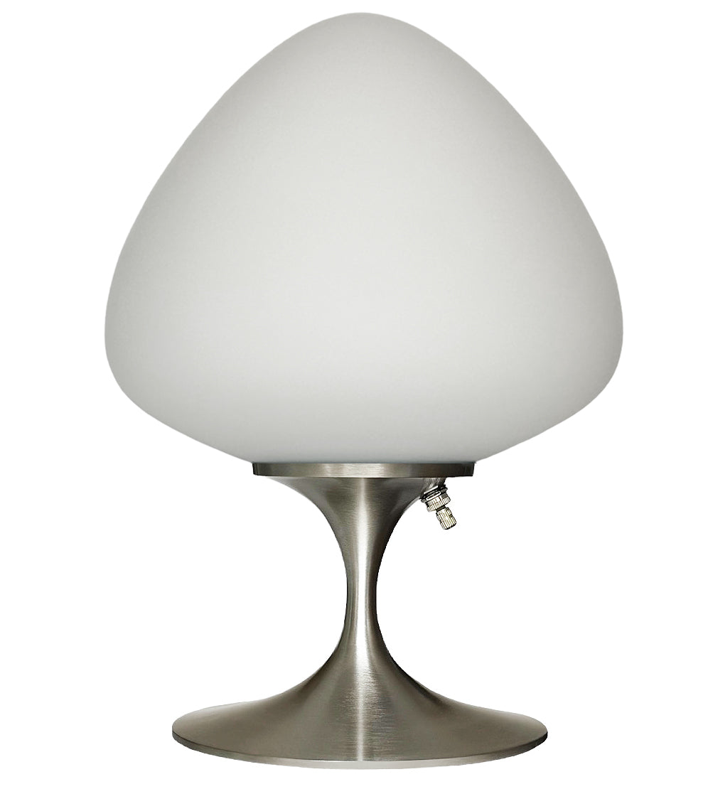 Acorn Stemlite Table Lamp in Brushed Nickel